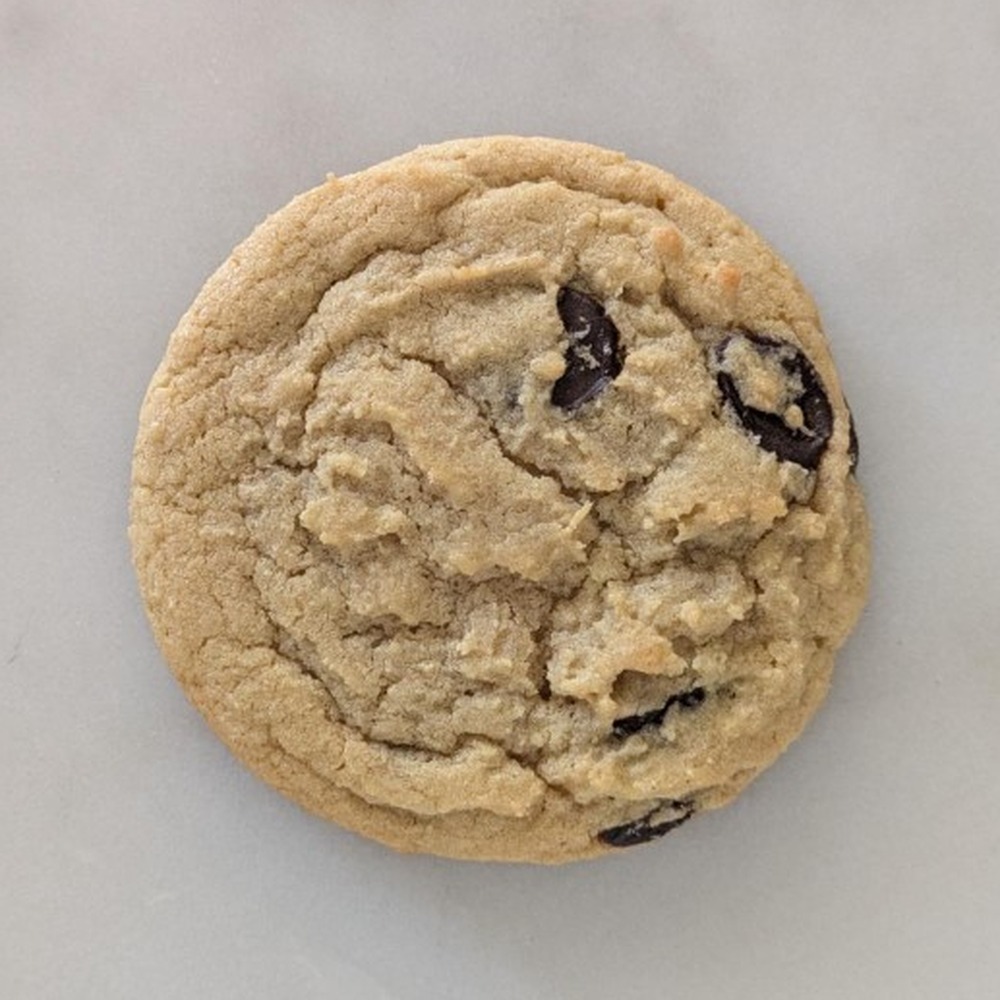 Chocolate chip cookie